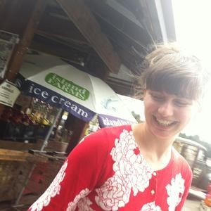 Meet your Posher, Becky